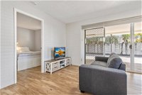 Sea-Hi Beachside Apartment - Accommodation Broken Hill