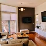 Exclusive Anglesea River Beach Apartment - Newcastle Accommodation