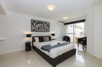 Cottesloe Cove Beach Apartment - Mackay Tourism