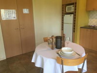 Romantic Cottage for 2Sunken Spa BathOtway Range - Accommodation Tasmania