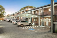 Avenue Motel Apartments - Tourism Canberra