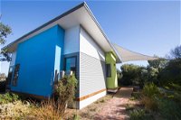 Coorong Cabins - Pelican Cabin - Accommodation Coffs Harbour