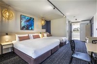 Nightcap at Gateway Hotel - Your Accommodation