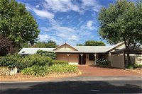 The Noble Grape Guesthouse - QLD Tourism