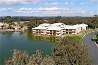 Lakeside Holiday Apartments - Accommodation Adelaide