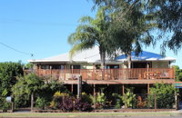 Five 3 Five - The Beachside Barracks - Your Accommodation