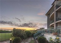 Currumbin Sands Holiday Apartments - Accommodation ACT