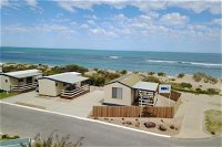 Sunset Beach Holiday Park - Accommodation Cooktown