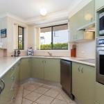 2 Peninsula Waters three bedroom unit with spacious private courtyard  WIFI - Kingaroy Accommodation