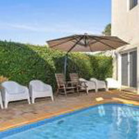 Smugglers Resort Style Apartments no 9 - Geraldton Accommodation