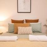 Lords Cottage Charming CBD Home Pet Friendly - eAccommodation