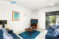 Baden 51 Rainbow Shores Air conditioned Walk to Beach Swimming Pools