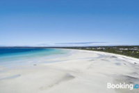 A One One Two at Island Beach - South Australia Travel