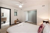 Convenient 1BR Apartment Close to Foreshore  Cbd - Getaway Accommodation