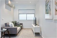 Comfortable Chadstone Flat - Accommodation Airlie Beach