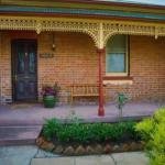 Avoca House Circa 1900 Gorgeous Federation Home - Accommodation Perth