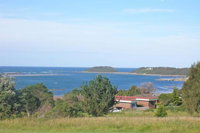 Water View House at Orient Point - Kingaroy Accommodation