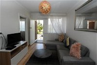 Glenelg Holiday Apartments The Broadway - Accommodation Search