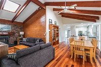 Book Summerland Point Accommodation Vacations Accommodation Whitsundays Accommodation Whitsundays