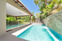 Luxury Home near Marina - Accommodation Sunshine Coast