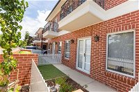 Brand New Townhouse - eAccommodation