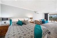 Forresters Beach Bed  Breakfast - Accommodation Burleigh