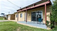 Cervantes Holiday Homes - Inverell Accommodation