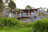 Bombina Cottages - QLD Tourism