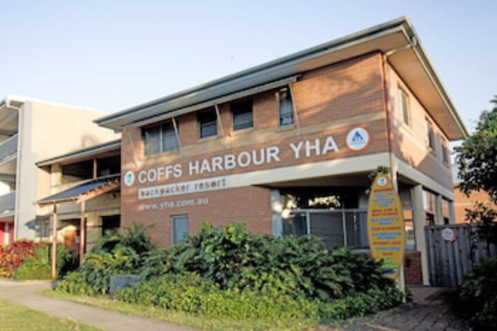 Coffs Harbour YHA Hostel / Backpackers