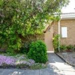 BOUTIQUE STAYS Sandyside Sandringham Villa Units - QLD Tourism