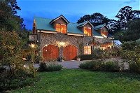 Mary Card's Coach House - Accommodation Tasmania