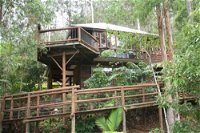 Secrets on the Lake - Accommodation Cairns