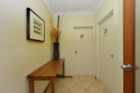 Seascape Holidays- Hibiscus Apartment - Accommodation Brisbane