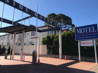 Westside Motor Inn - Accommodation Sunshine Coast