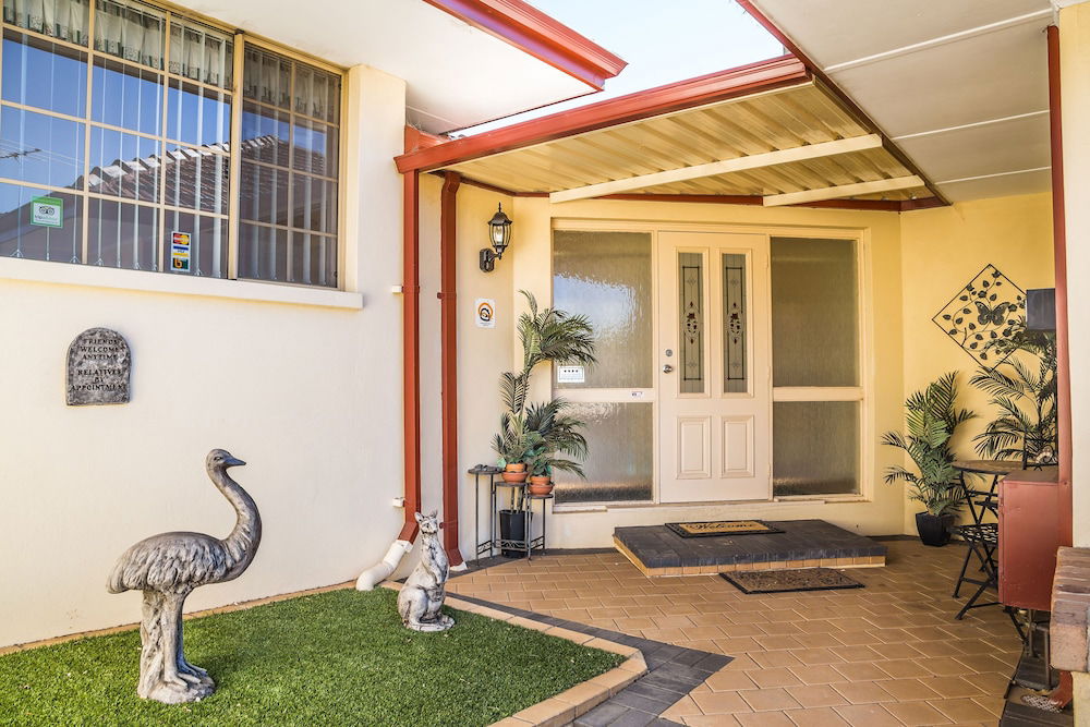 Armadale WA Accommodation Mooloolaba