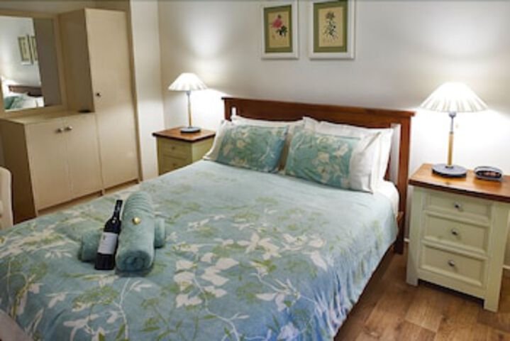 Bed And Breakfast Palm Beach Accommodation