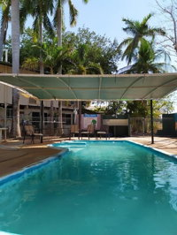 Palm Court Budget Motel Hostel/Backpackers - Accommodation Yamba