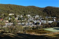 Kasees Apartments  Mountain Lodge - Accommodation NSW