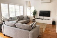 The Seaside Beachhouse Mollymook - Palm Beach Accommodation