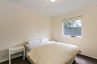 Two Bays Apartments - Surfers Gold Coast