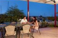 La Marina Waterfront Villa - Tourism Bookings WA