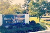 Sandy Hollow Tourist Park - Accommodation Tasmania