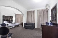 Monte Pio Hotel  Conference Centre - Accommodation Tasmania