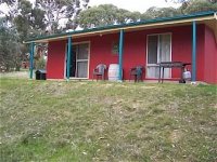 Clare Valley Cabins - QLD Tourism