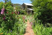 Braeside Mt Macedon Country Retreat  Bed  Breakfast - QLD Tourism