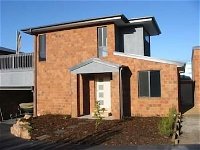 Coull Waters Holiday Apartments - Accommodation Tasmania