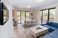 Bondi Beach Garden Apartment - Accommodation Australia