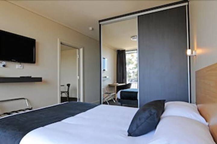 Athol Park SA Hotels Melbourne