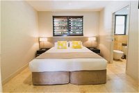 Villa Mercedes Luxury Villa - Accommodation Gladstone