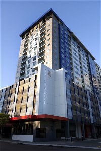H on Mitchell Apartment Hotel - Accommodation in Surfers Paradise